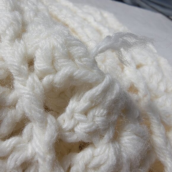 Vtg crocheted poncho shawl button front grandma hippie one size ivory arm holes - Picture 7 of 14